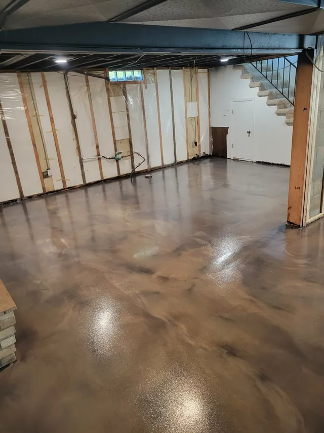Marbled metallic epoxy floor in Sleepy Eye, Minnesota